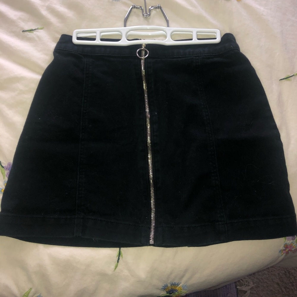 High Rise A-Line Mini Skirt in Black from H&M